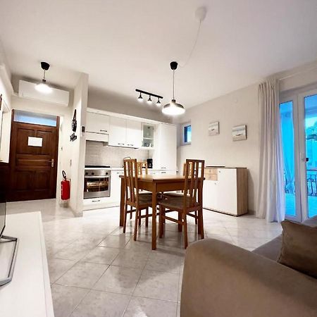 Villa Ortensie Apartments Фунтана Екстериор снимка